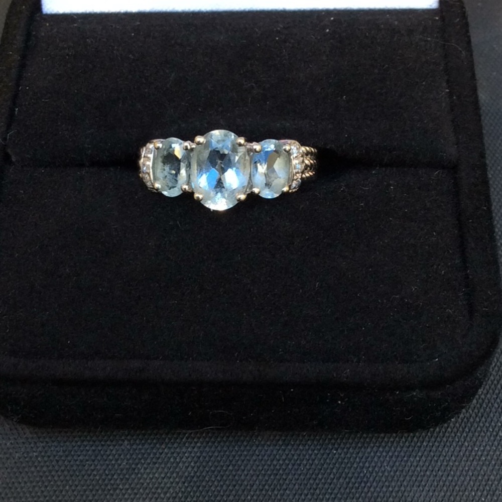 14k WG Aquamarine Ring - Picture 2 of 9